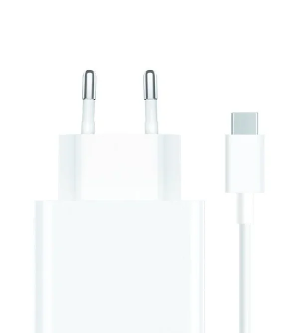 Xiaomi Combo Type A Hyper Charger 67 Watt white
